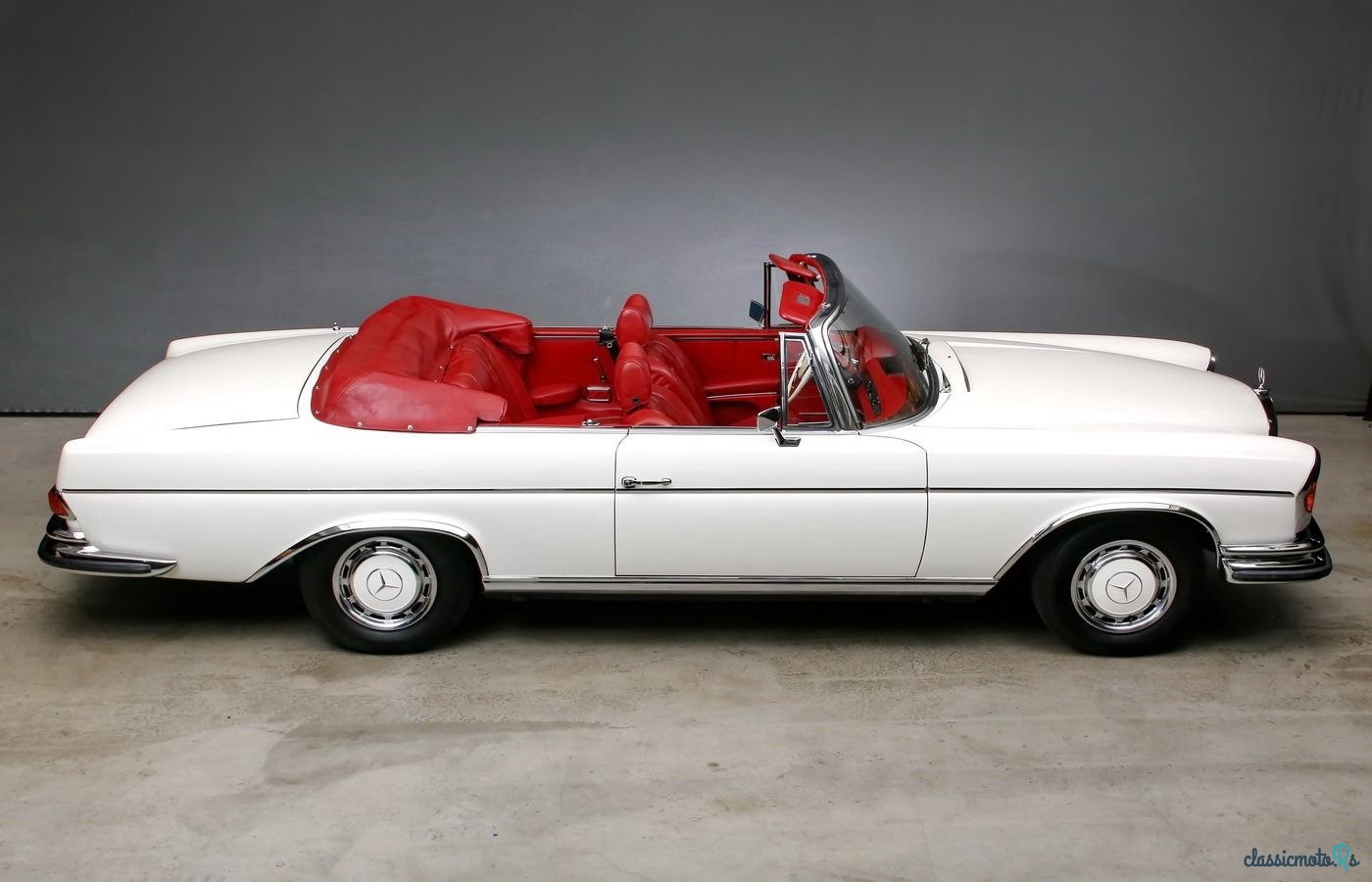 1970' Mercedes-Benz 280SE photo #3