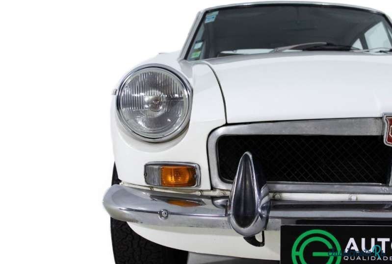 1973' MG MGB photo #4