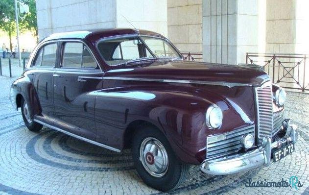 1945' Packard Clipper Special Eight (120) photo #2