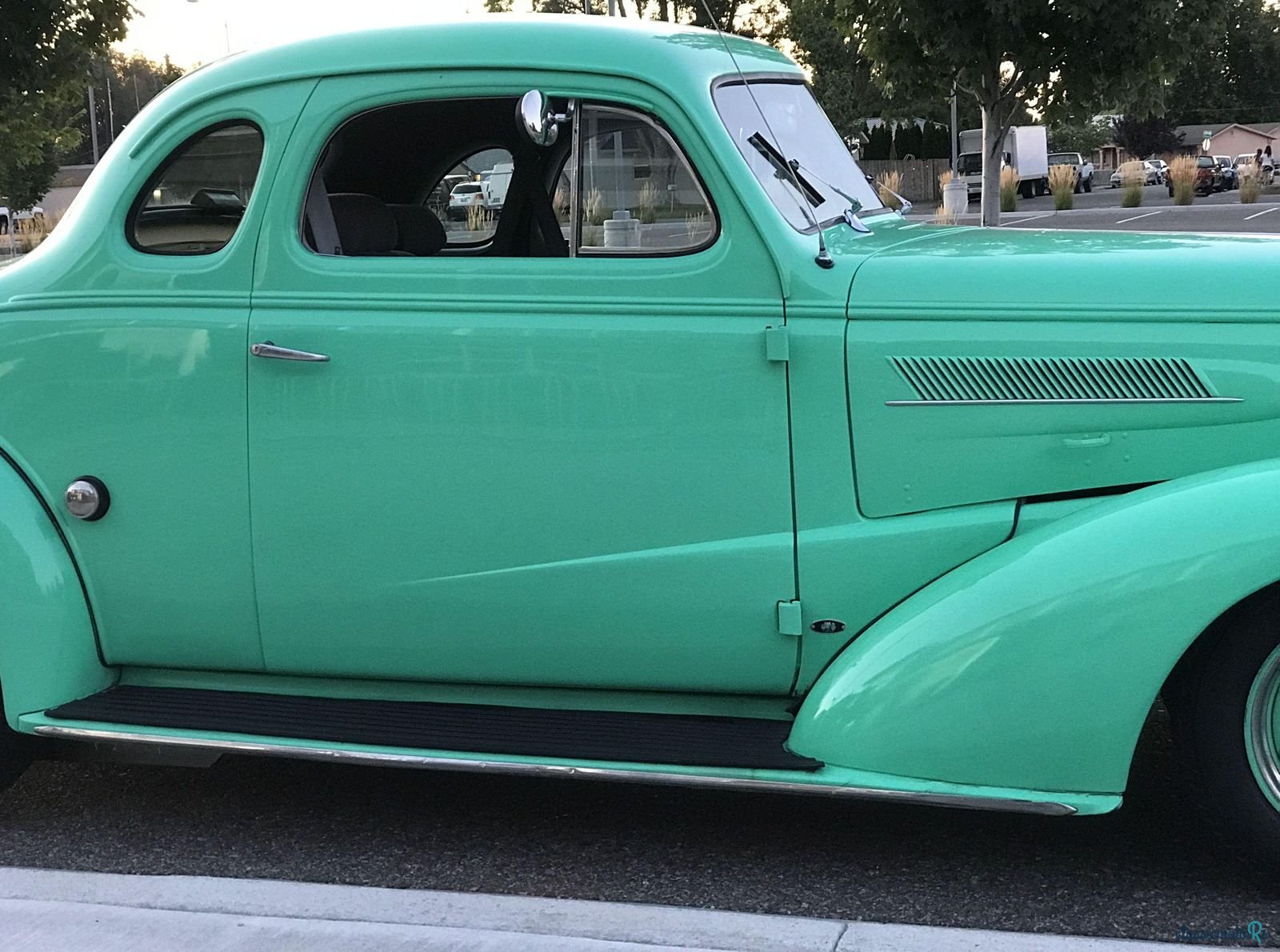 1937' Chevrolet Master Deluxe photo #4
