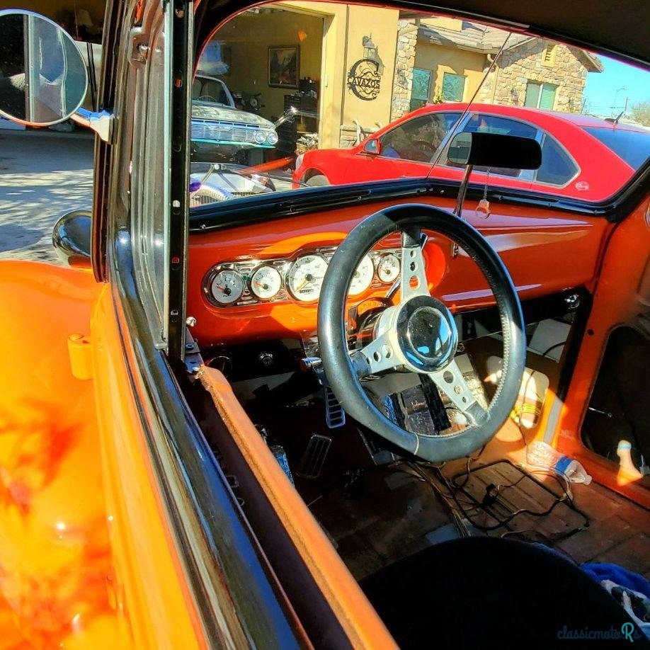 1939' Chevrolet Master Deluxe photo #4