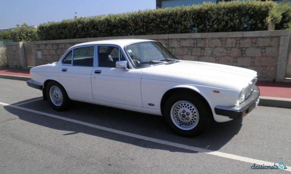 1974' Jaguar XJ6 Serieii photo #1