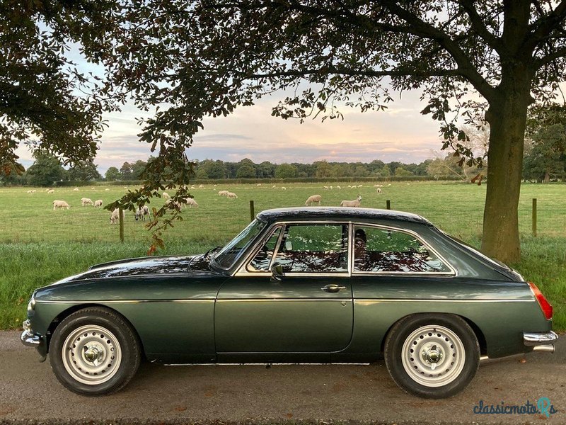 1970' MG MGB photo #6