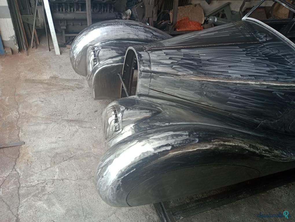 1938' Bugatti Type 57C by Vanvooren photo #5