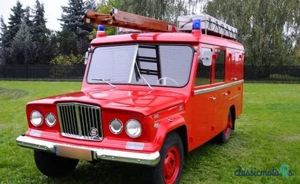 1969' Kaiser Gladiator photo #3