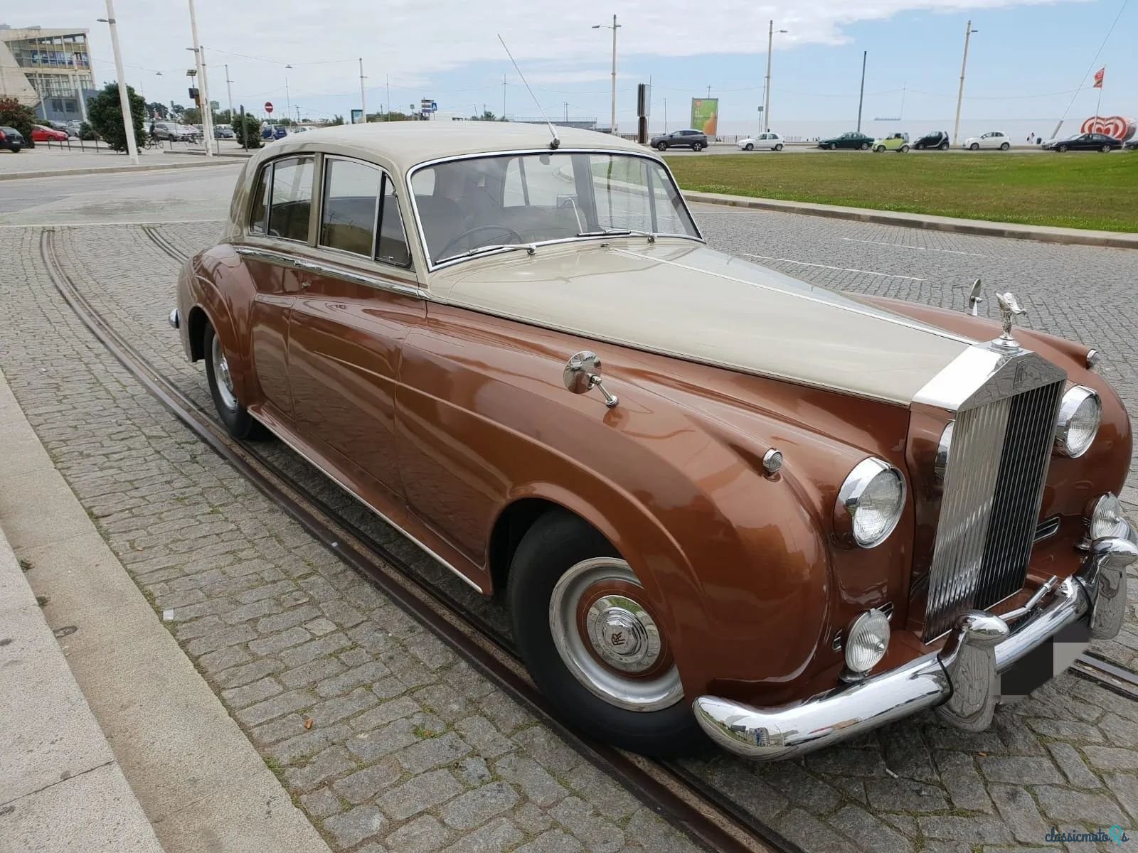 1960' Rolls-Royce Cloud photo #4