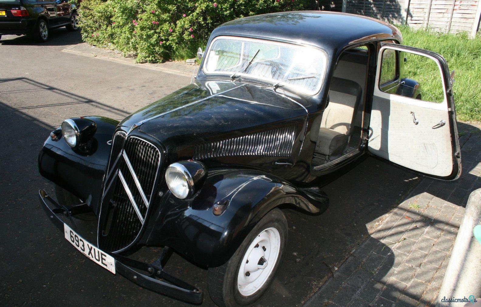 1956' Citroen Traction photo #2