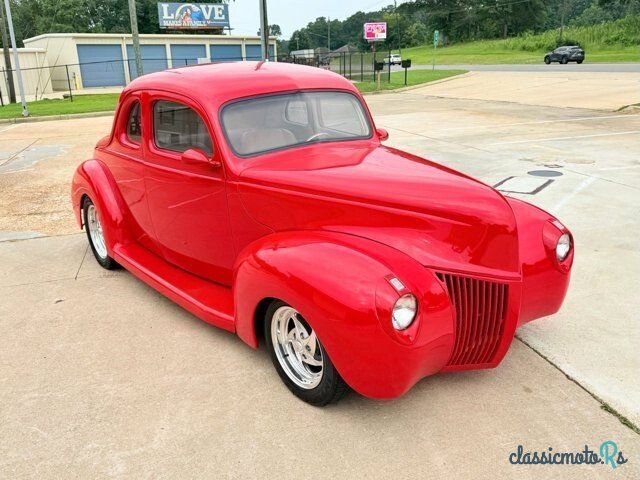 1939' Ford Deluxe photo #1