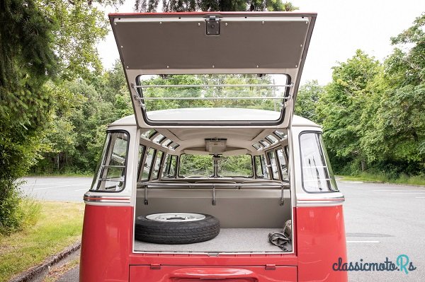 1962' Volkswagen Vanagon photo #2