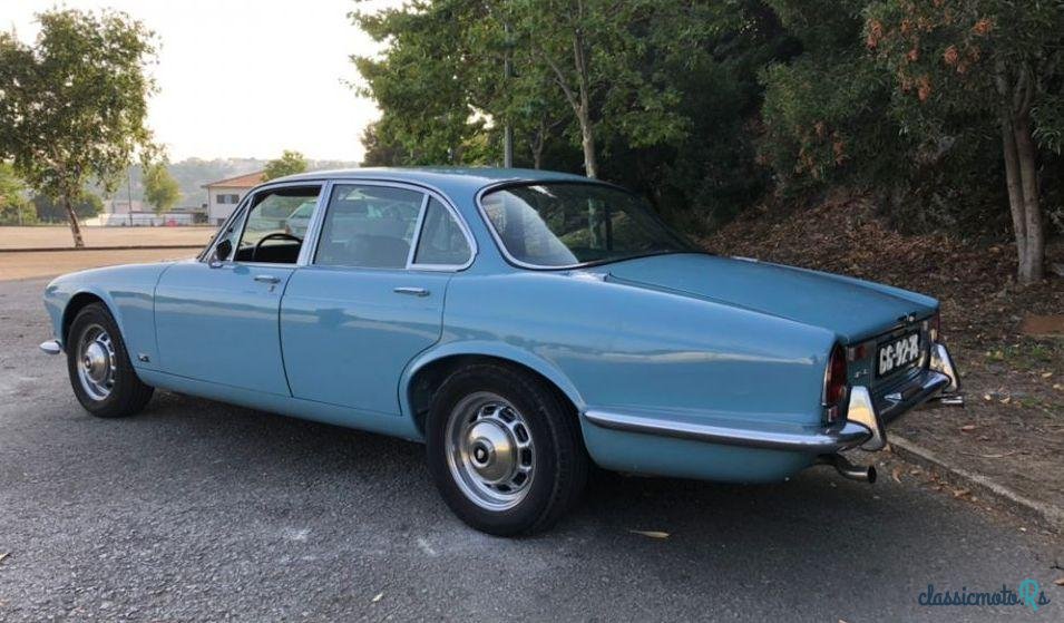 1970' Jaguar XJ6 S1 4.2 Com A/C photo #1