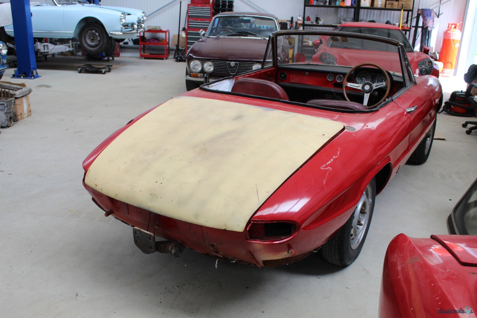 1969' Alfa Romeo 1750 photo #5