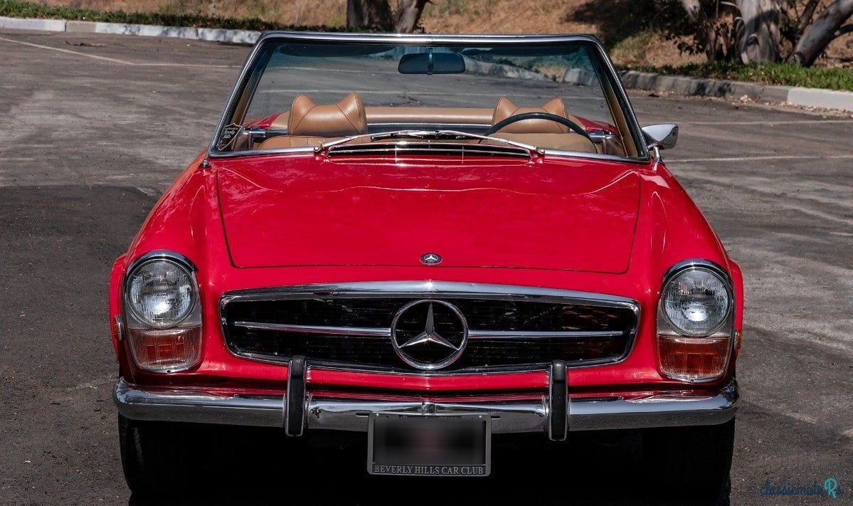 1970' Mercedes-Benz 280 photo #2