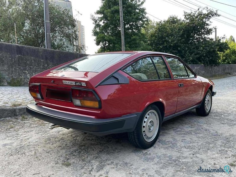 1982' Alfa Romeo GTV photo #4