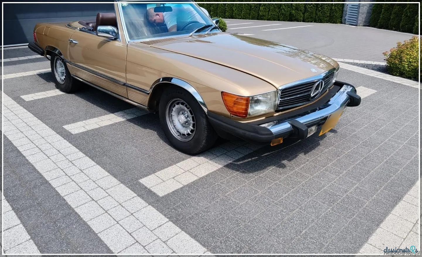 1980' Mercedes-Benz Sl photo #3