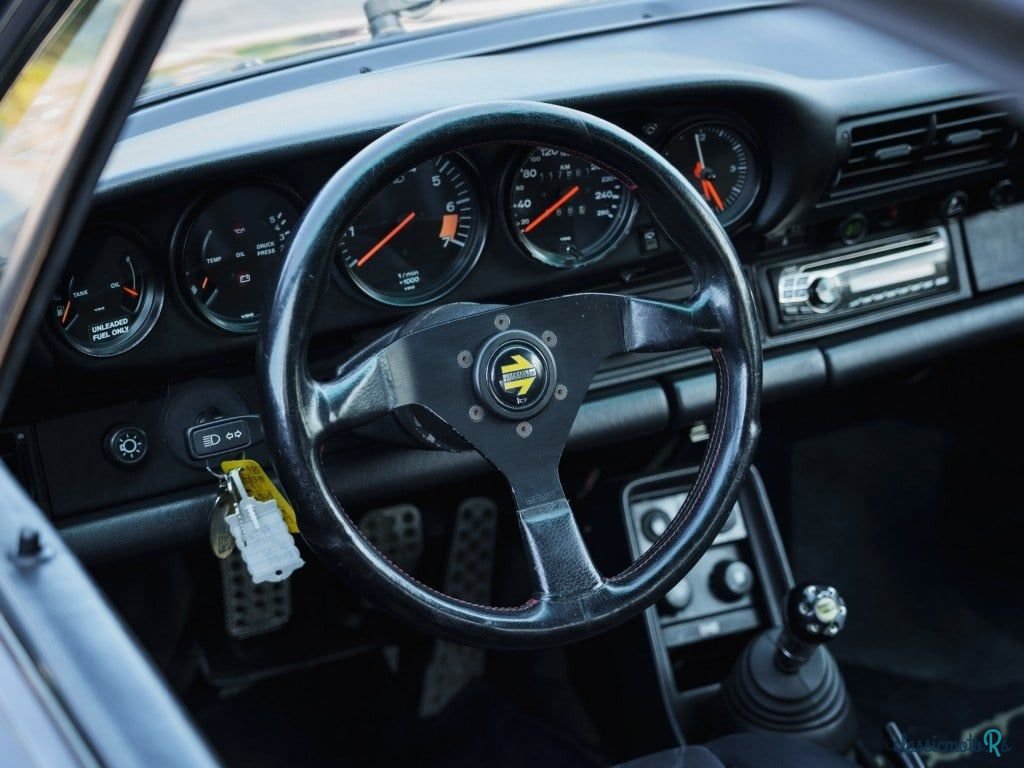 1985' Porsche 911 photo #6
