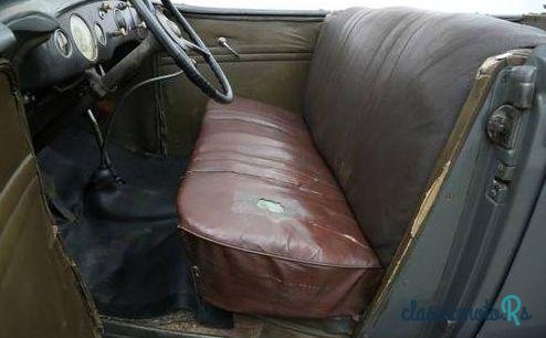 1935' Ford Phaeton Convertible photo #4