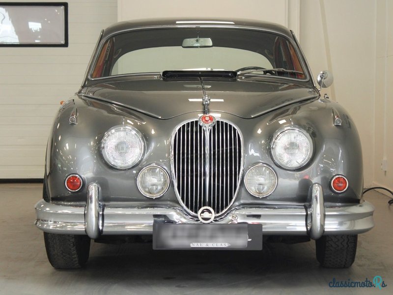 1961' Jaguar Mk. Ii photo #3