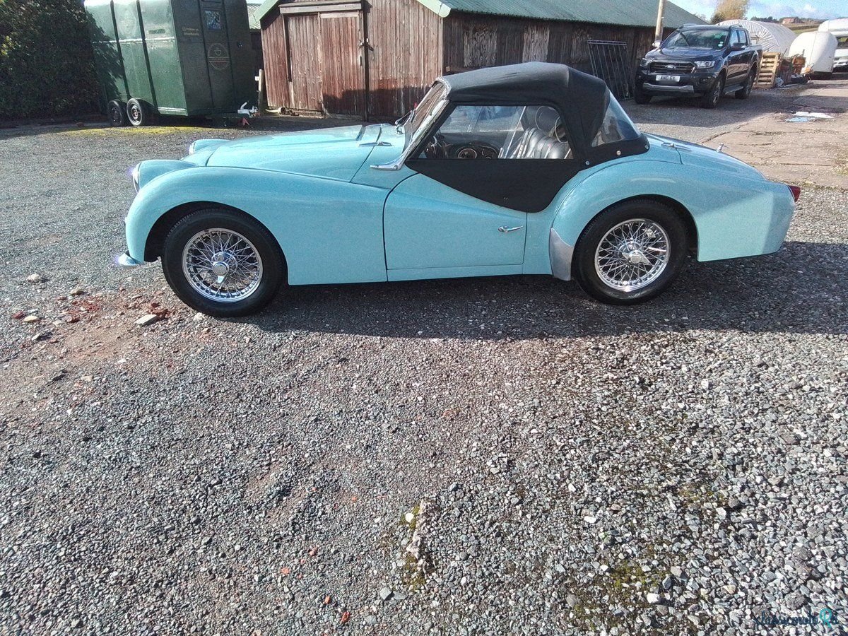1960' Triumph TR3 photo #2