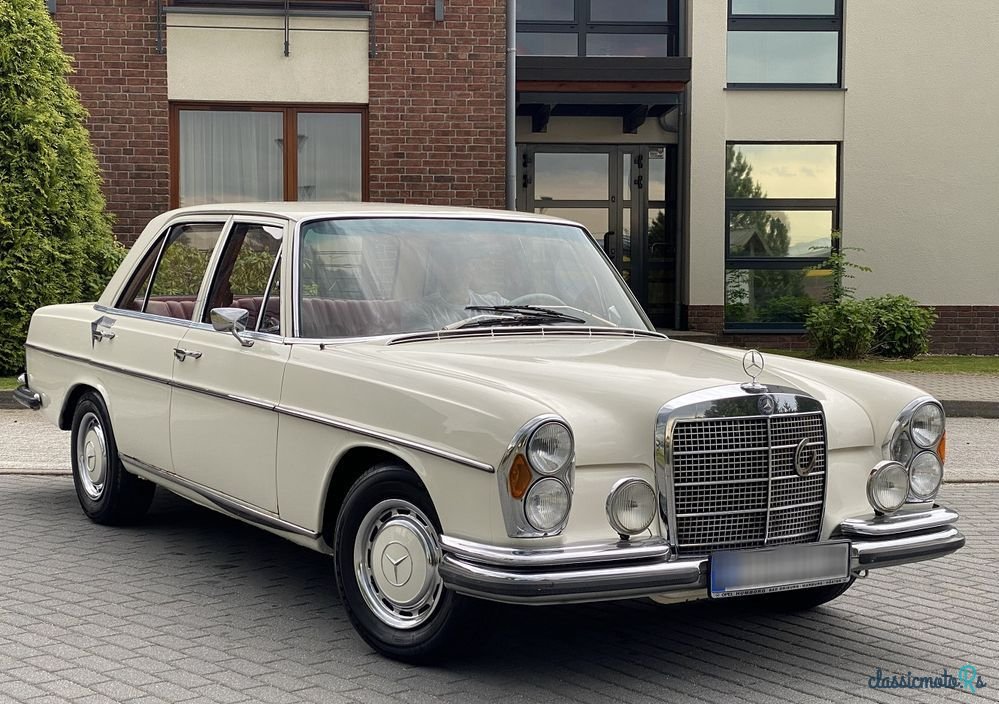1968' Mercedes-Benz 280 photo #4