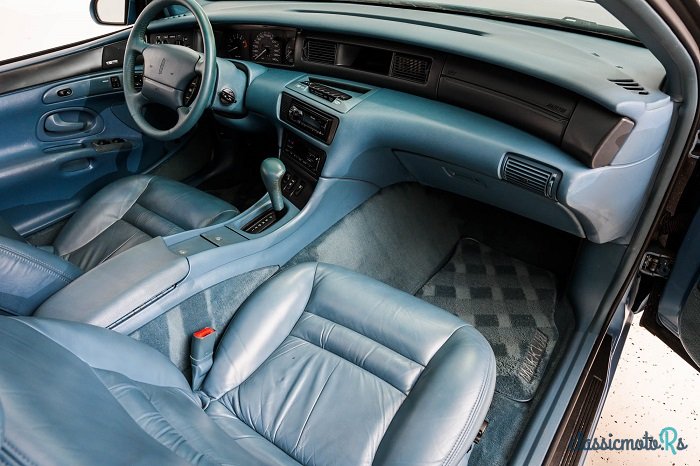 1992' Lincoln Mark VIII photo #3