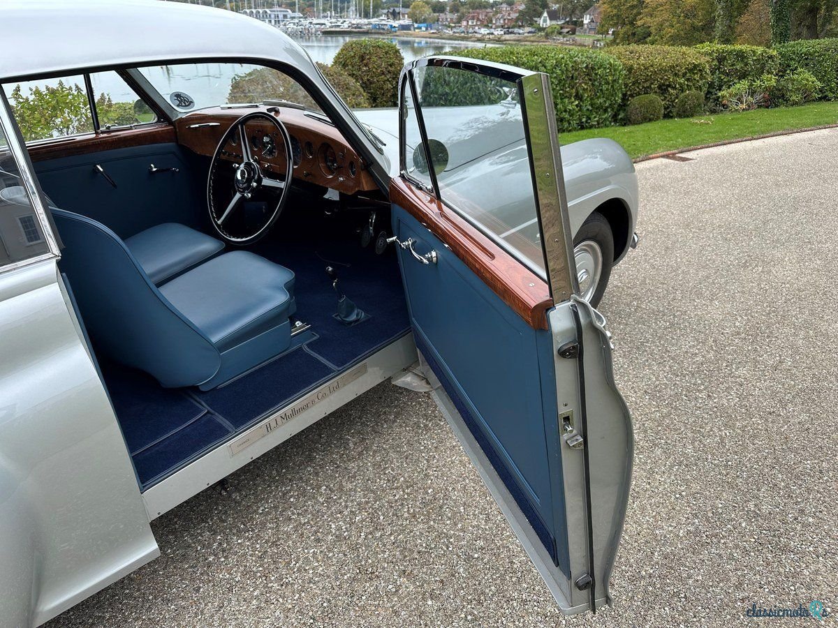 1952' Bentley R Continental photo #5