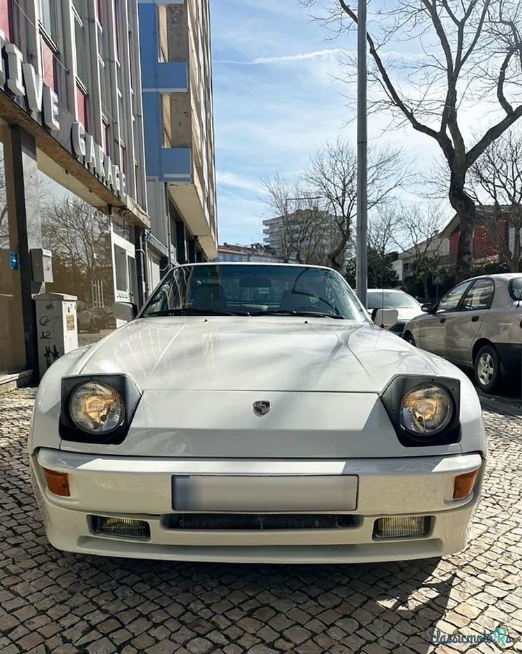 1987' Porsche 944 Standard photo #1