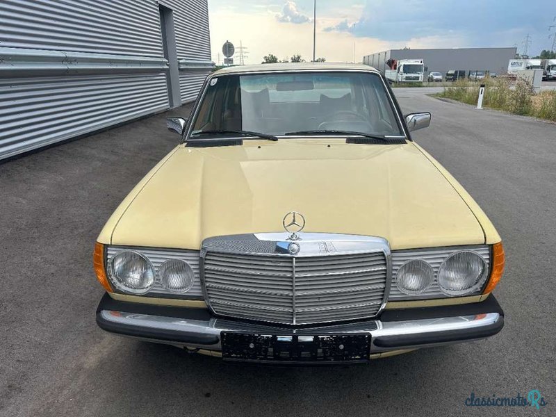 1979' Mercedes-Benz E-Klasse photo #3