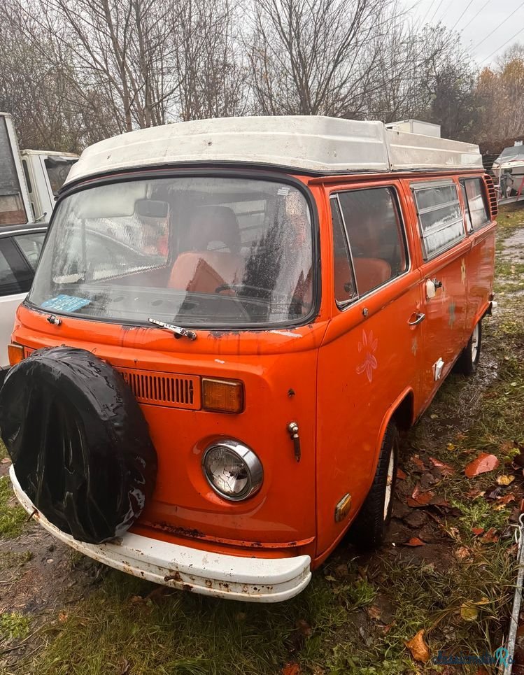 1974' Volkswagen Transporter photo #1