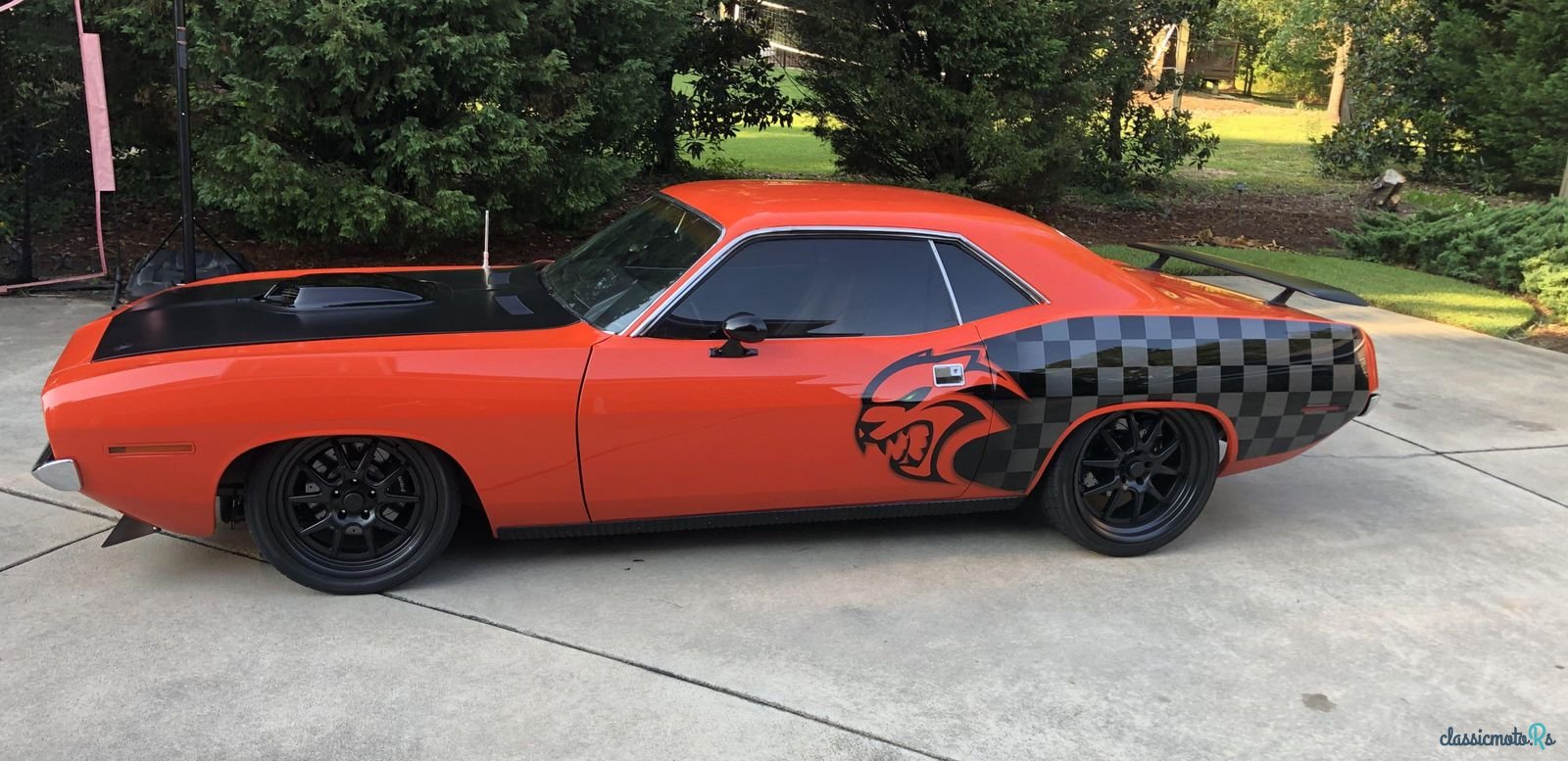 1970' Plymouth Barracuda photo #2