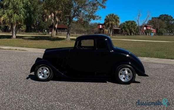 1933' Willys Model 77 photo #2