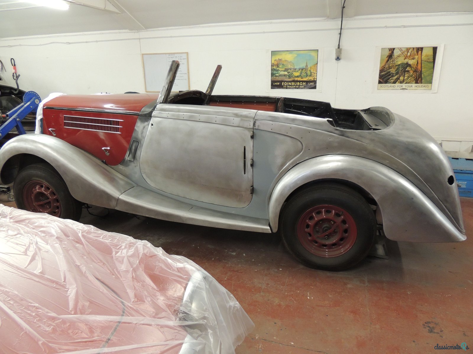 1939' Wolseley 25Hp Drop-Head Coupe photo #3