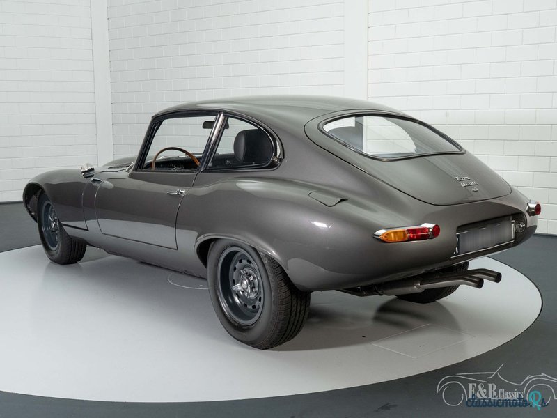 1966' Jaguar E-Type photo #4