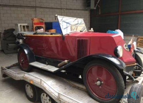 1925' Renault 5 Mt photo #3