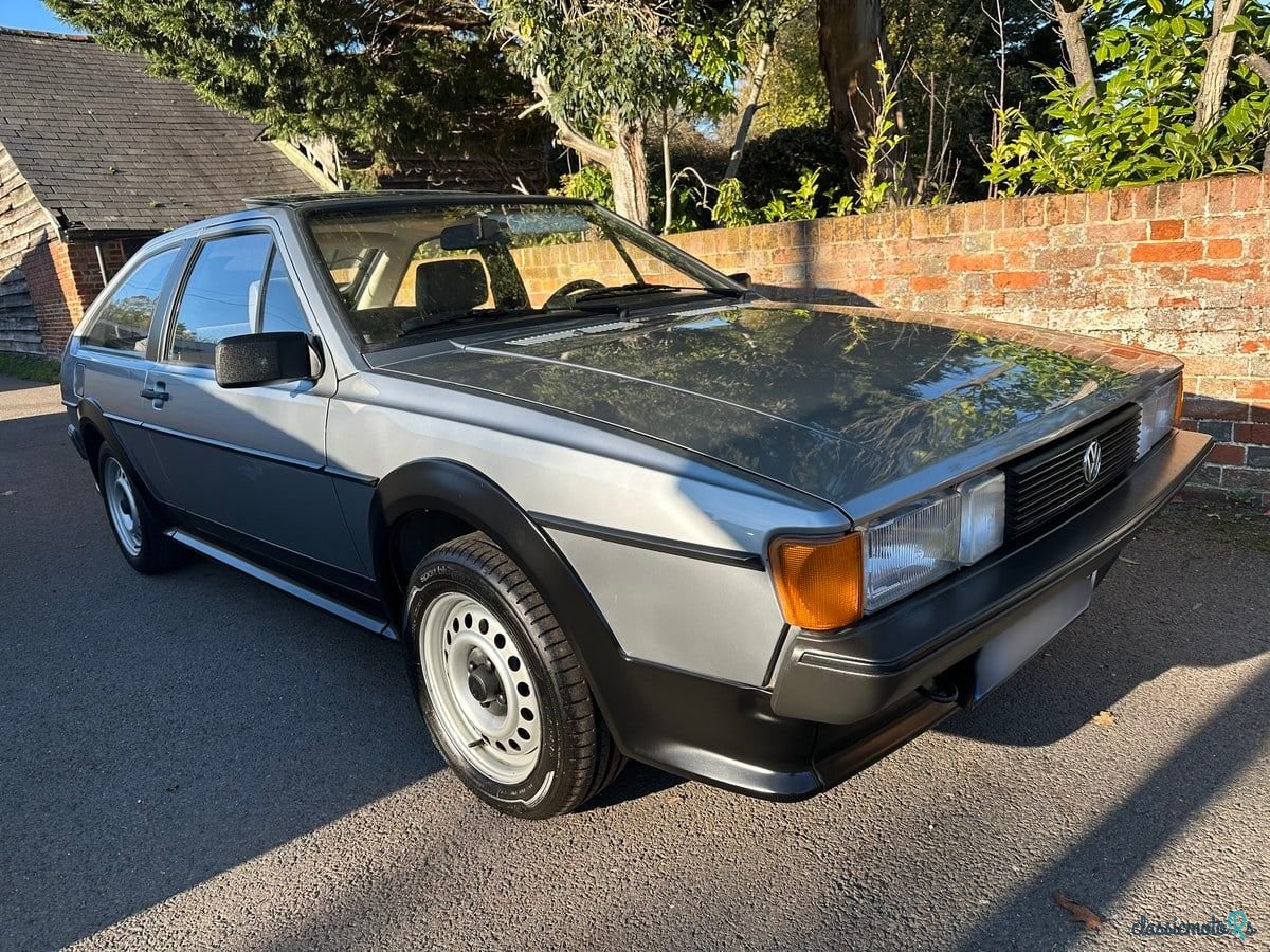 1989' Volkswagen Scirocco photo #2