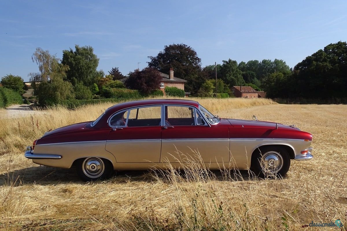 1967' Jaguar 420G photo #2