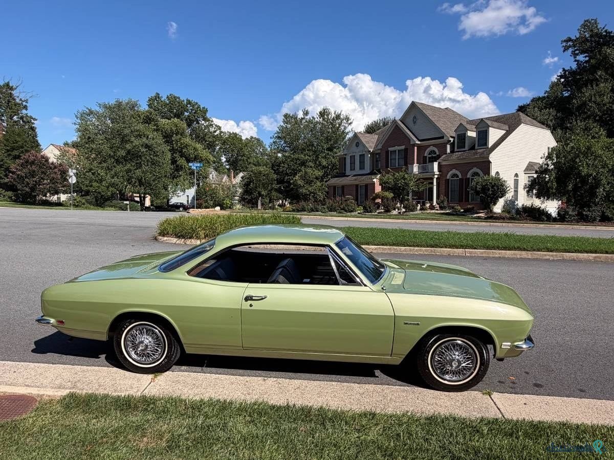 1968' Chevrolet Corvair photo #2