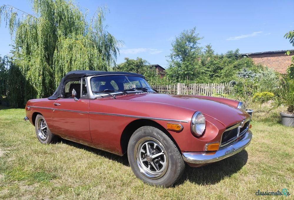 1974' MG MGB photo #5