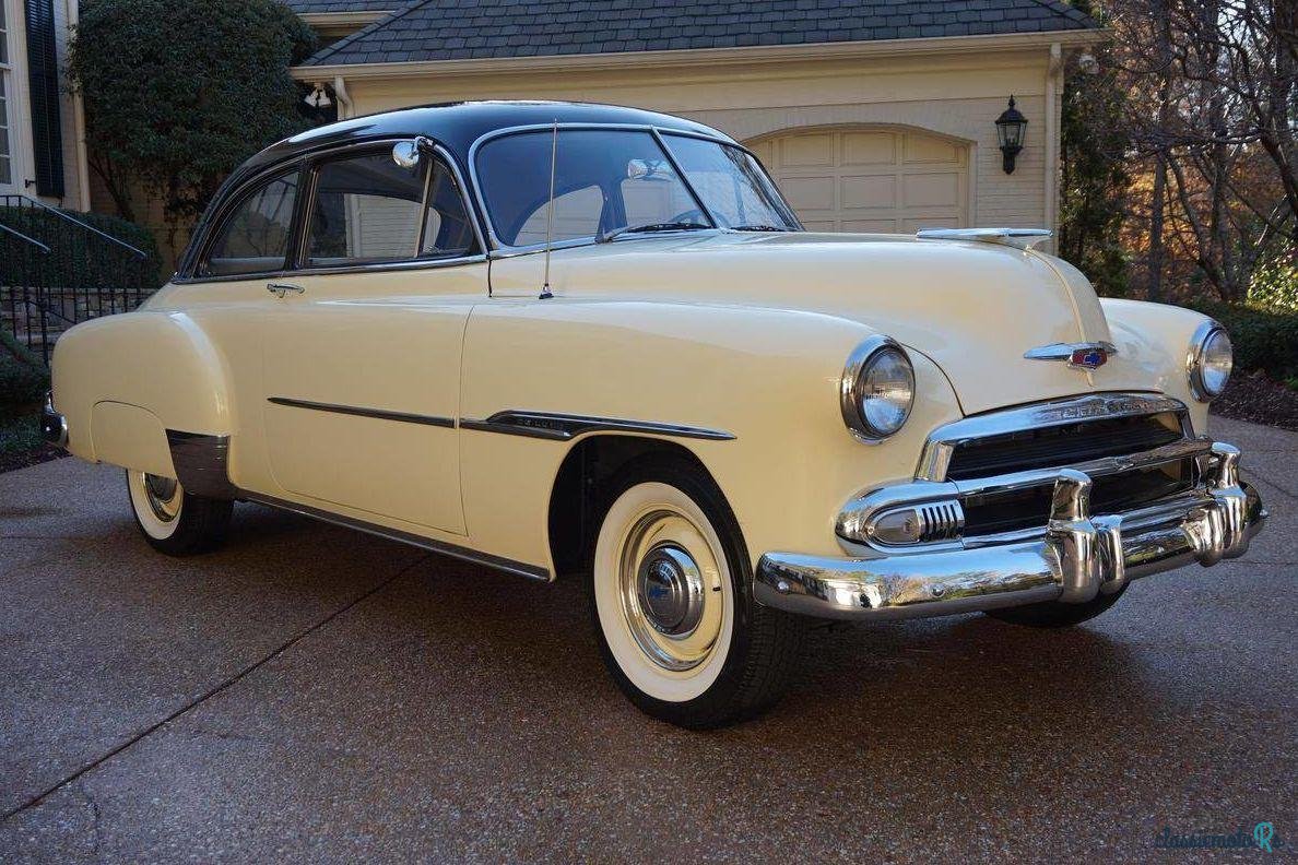 1951' Chevrolet Styleline photo #1