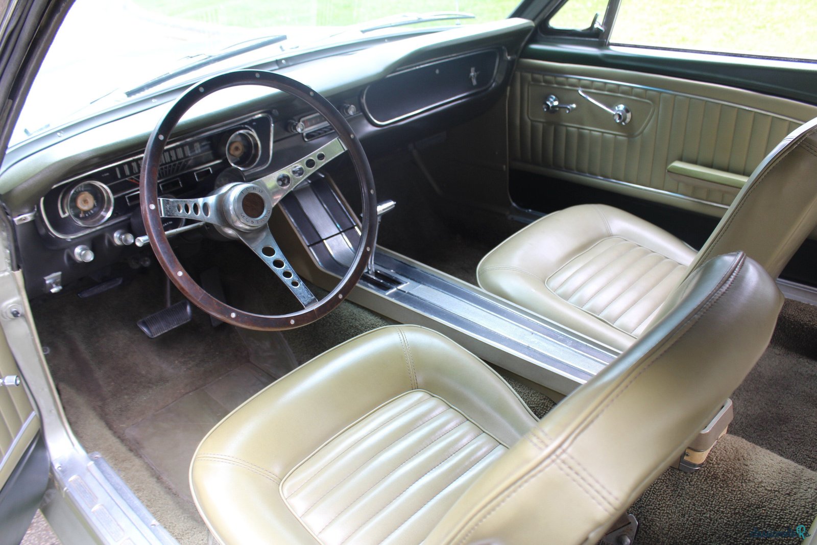 1965' Ford Mustang photo #3