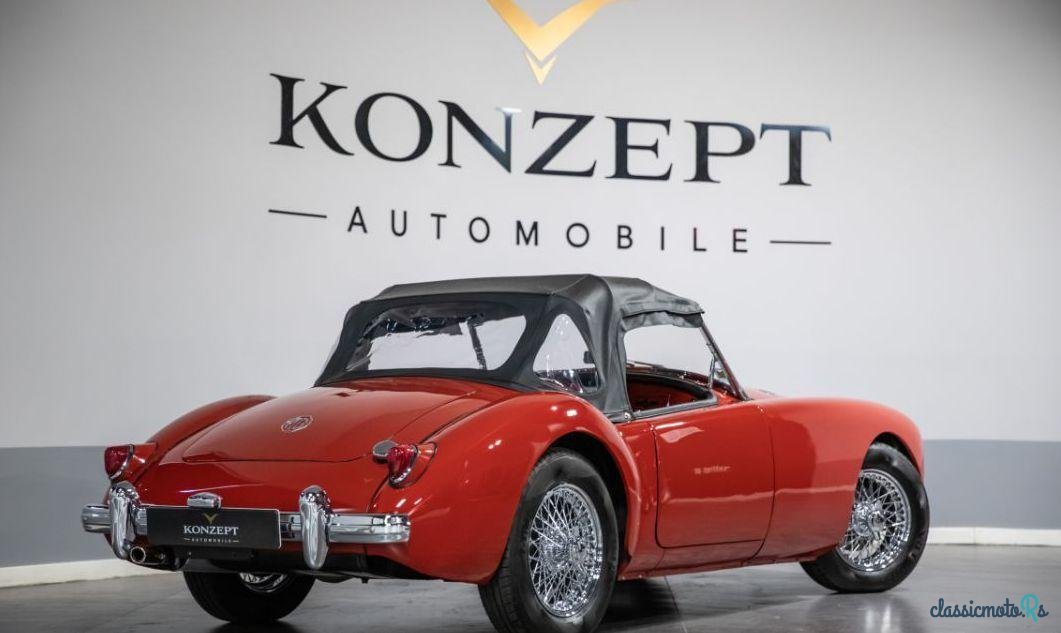 1960' MG MGA photo #3
