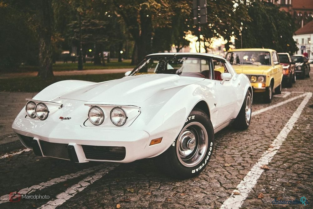 1977' Chevrolet Corvette photo #2