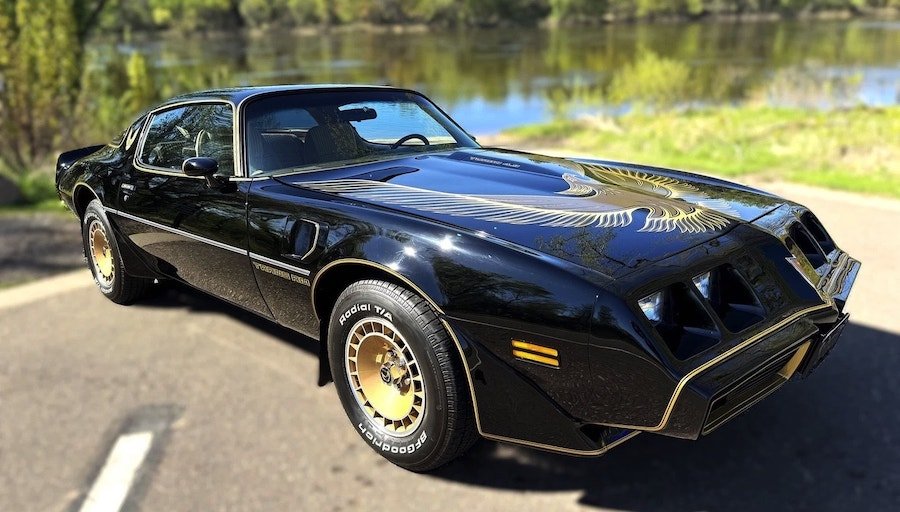 Dealer Sells a Rare 1981 Pontiac Trans Am That Needs Nothing, 1 of Only 15?
