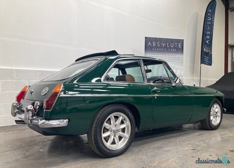 1972' MG MGB photo #2