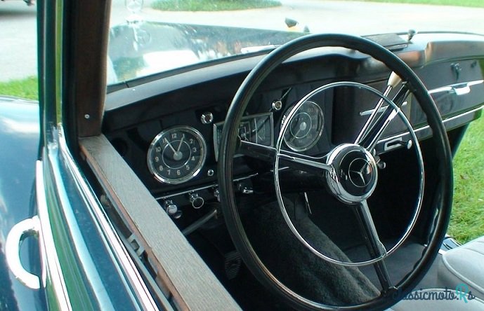 1951' Mercedes-Benz 220 photo #3