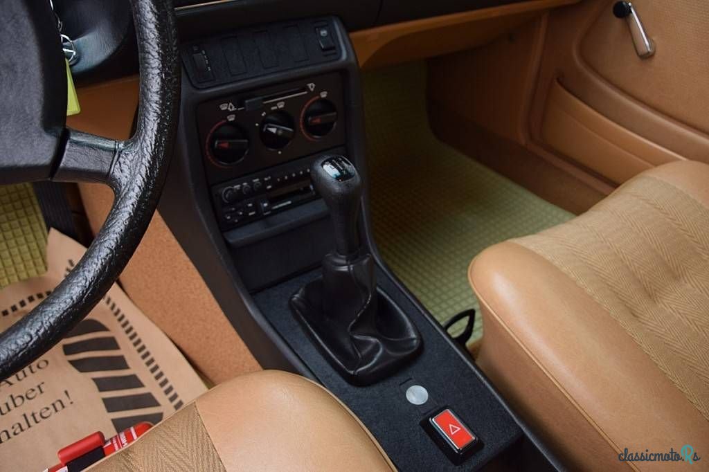 1980' Mercedes-Benz 200E W123 photo #6