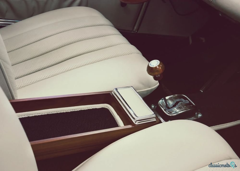 1965' Mercedes-Benz 280SL W113 photo #3