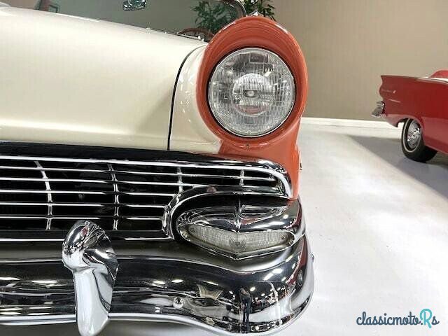 1956' Ford Fairlane photo #3