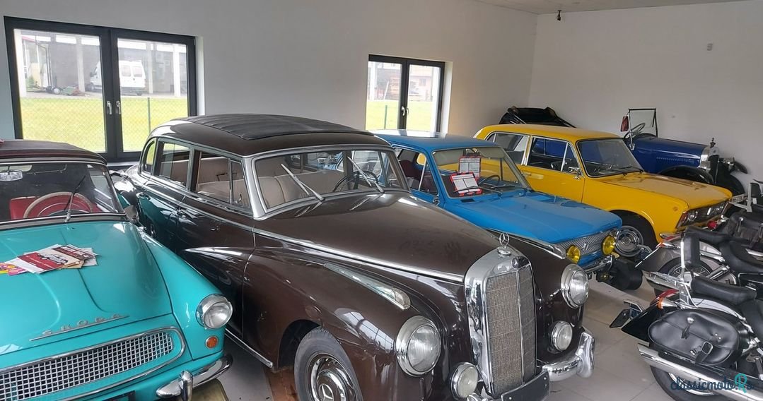 1952' Mercedes-Benz photo #2