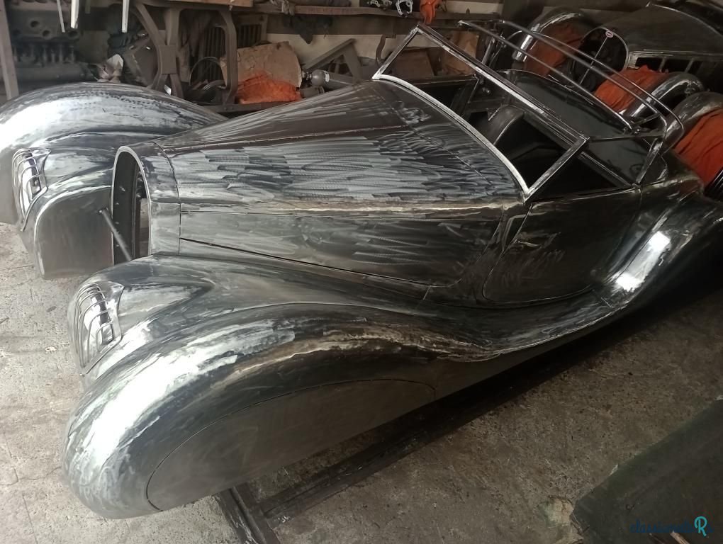 1938' Bugatti Type 57C by Vanvooren photo #4