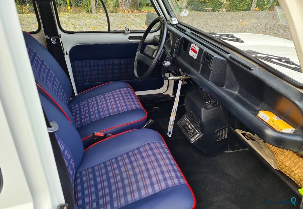 1989' Renault 4 1.1 Gtl photo #5